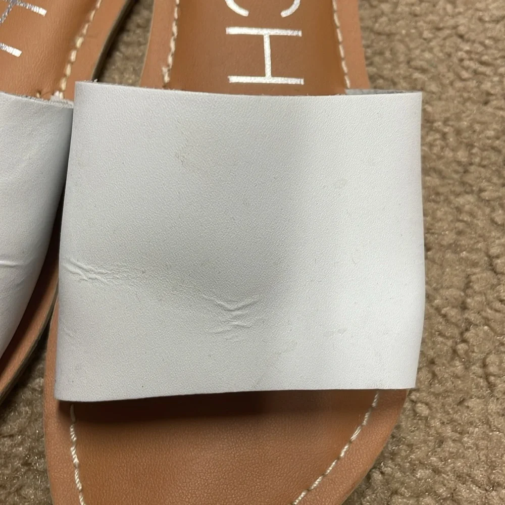 BEACH by Matisse women sandal. Size 6 - Picture 4 of 5